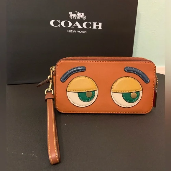 Coachie limited edition collection. Brand new, never touched. - Picture 4 of 7